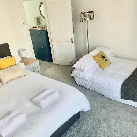 Vakantiehuis Lovely Town House With Free Parking Sleeps 2 To 6 Guests York