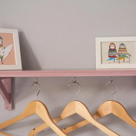 Lovely Town House With Free Parking Sleeps 2 To 6 Guests Сasa de vacaciones